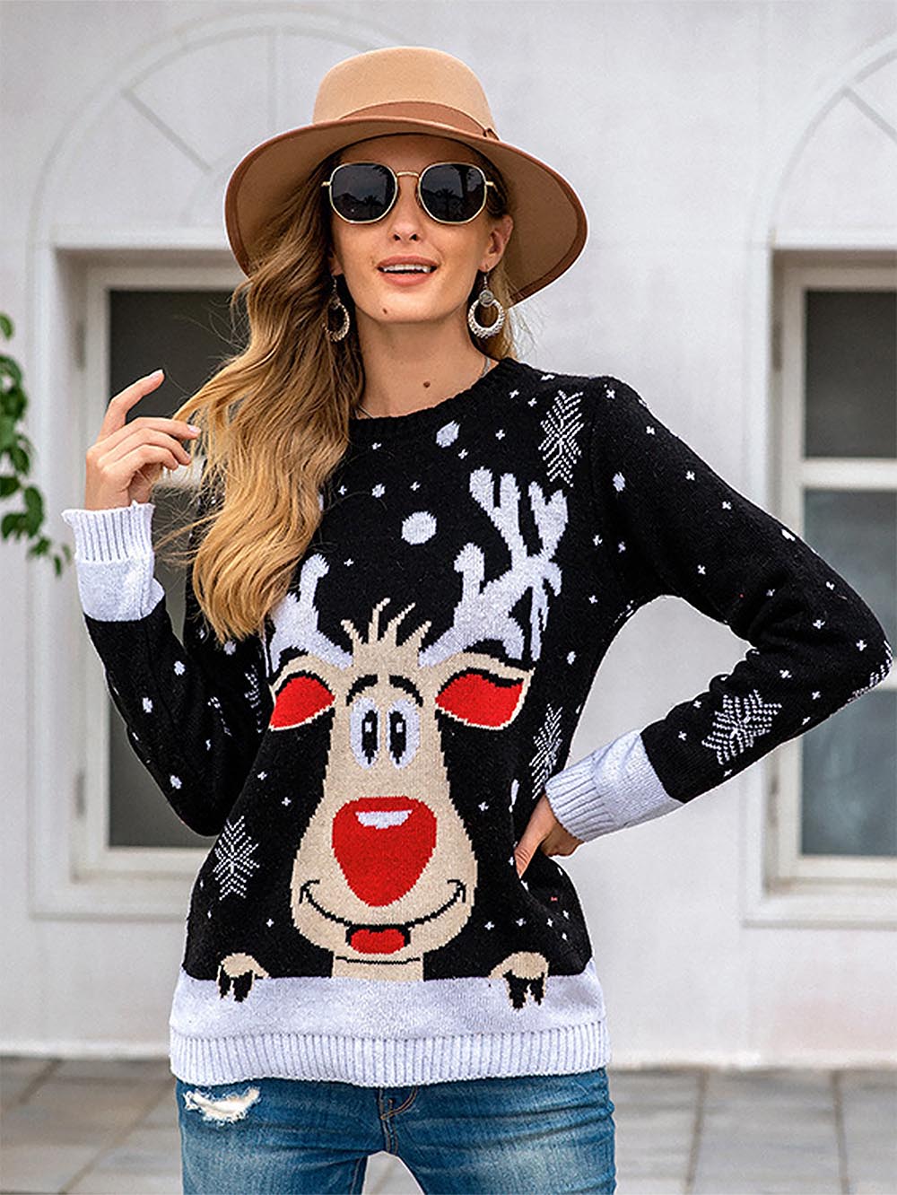 Stilla | Overdimensioneret sweater i jacquard-strik med rensdyrmotiv