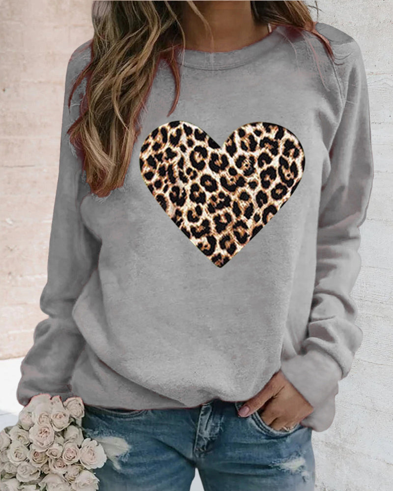 Stilla | Møder Komfort Langærmet Sweatshirt Med Leopard Hjerteprint