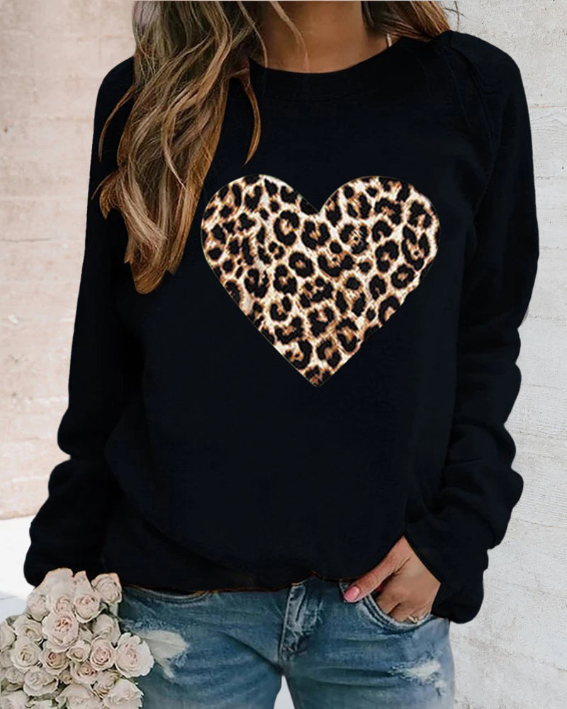 Stilla | Møder Komfort Langærmet Sweatshirt Med Leopard Hjerteprint