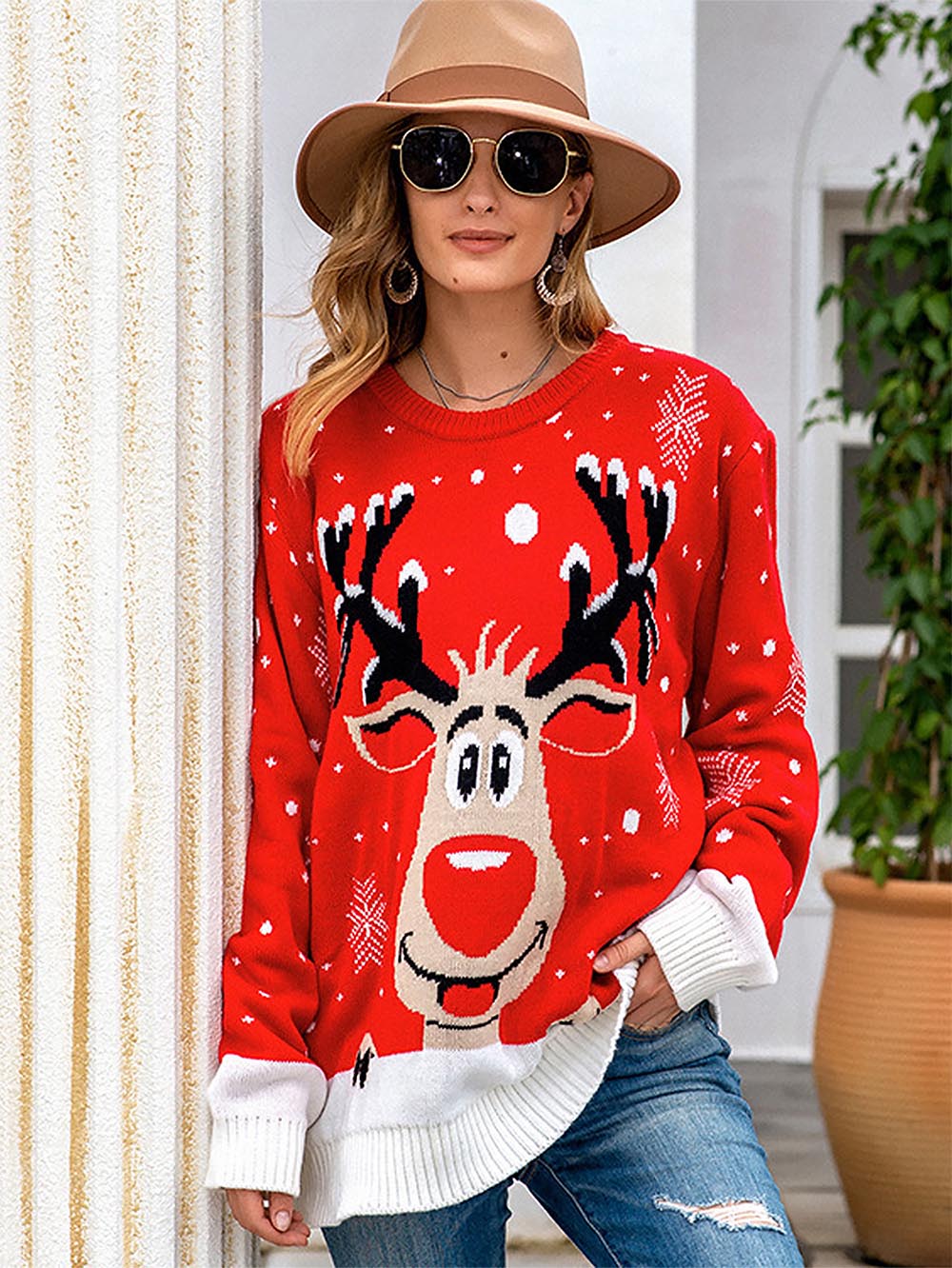 Stilla | Overdimensioneret sweater i jacquard-strik med rensdyrmotiv