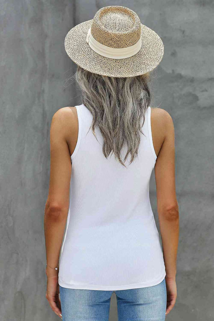 Stilla | Nakke Ribbet Tanktop