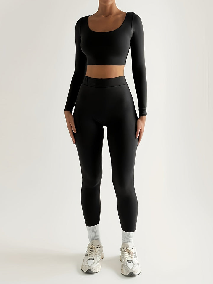 Stilla | Sportssæt Bestående Af En Langærmet Crop Top Og Højtaljede Skinnybukser