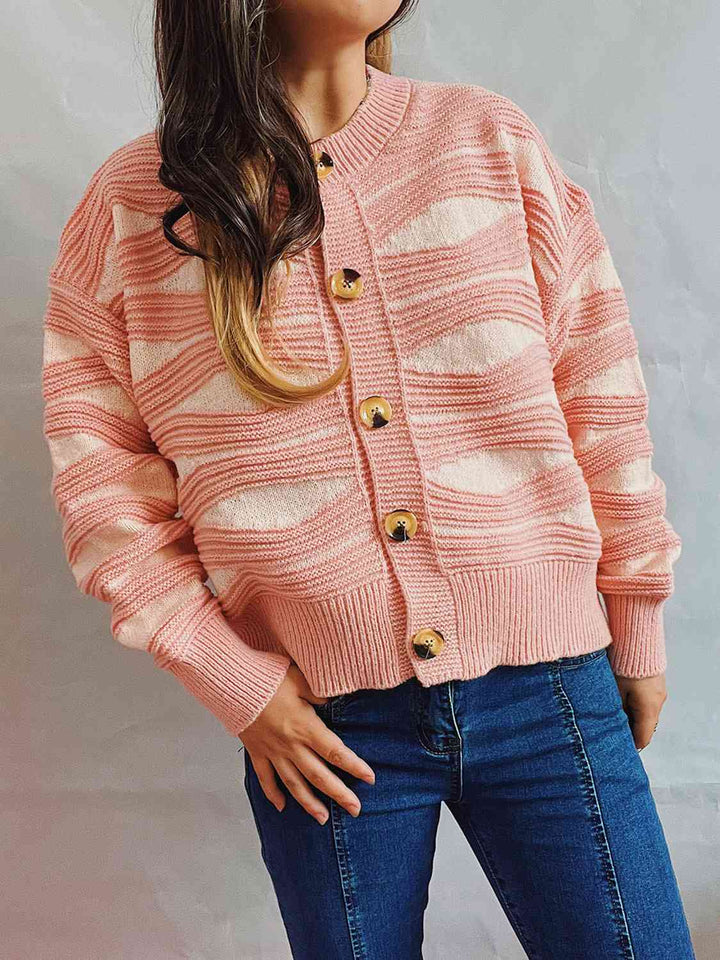 Stilla | Block Knap Front Cardigan