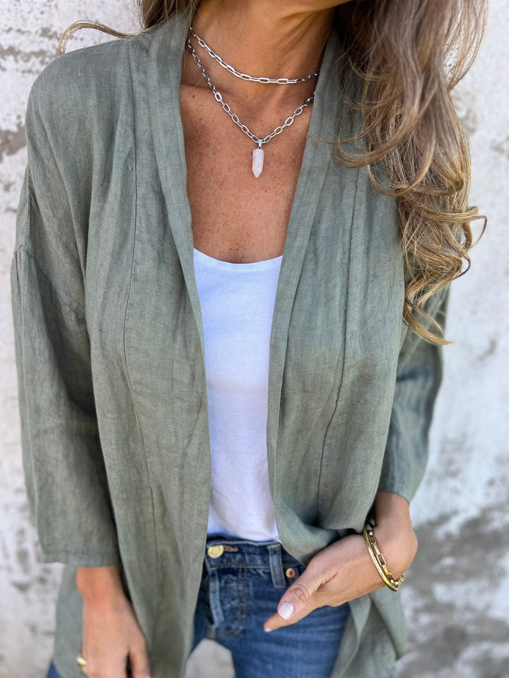 Stilla | Linned cardigan med volanger og 3/4-ærmer