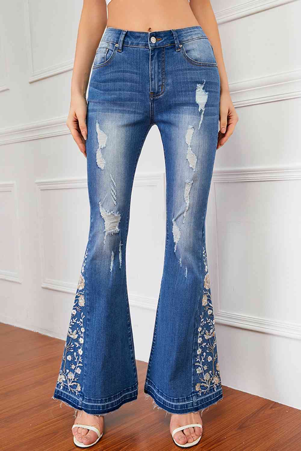 Stilla | Størrelse Blomst Broderi Slidte Jeans
