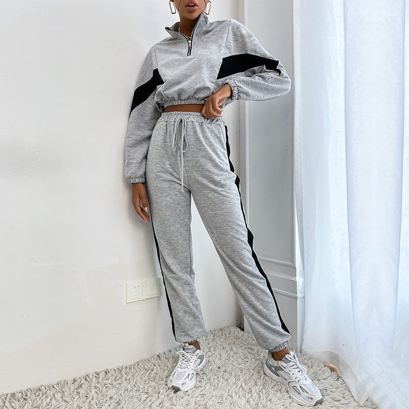 Stilla | Sæt med bukser og cropped top med sweat