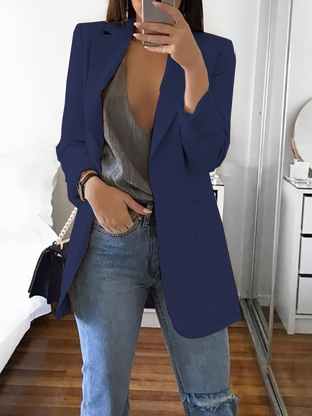 Stilla | Elegant Erhverv-Enfarvet Lang Blazer med Revers ideel til alle årstider