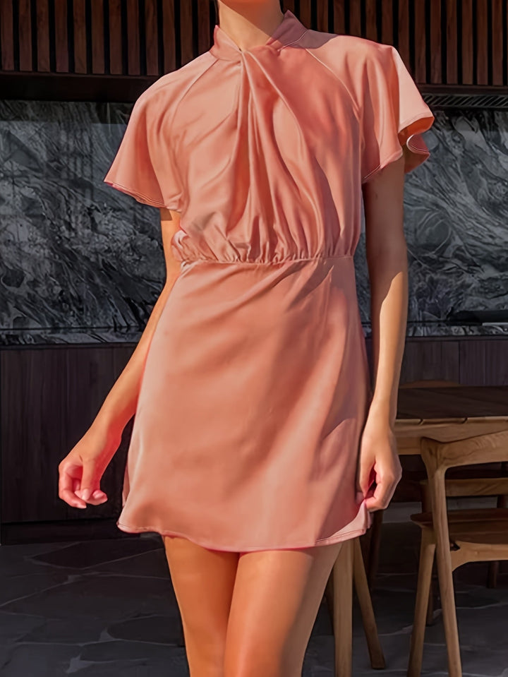 Stilla | Elegant Kjole Polyester Satin Til Kvinder Snoet Foran, Flæseærmer Og Krave