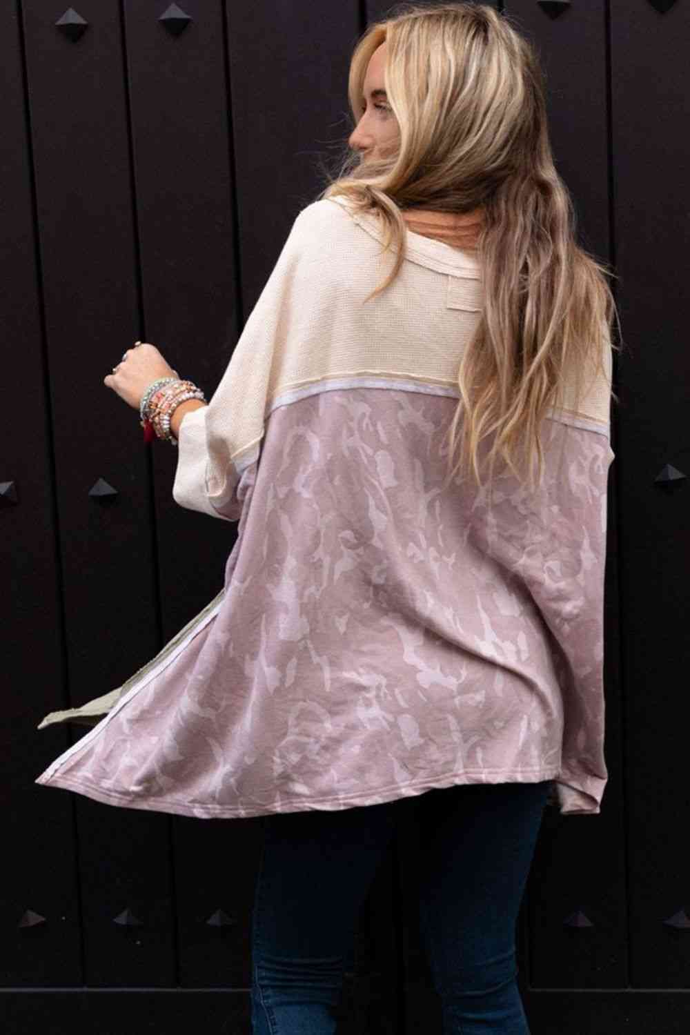 Stilla | Farveblok V-hals Top
