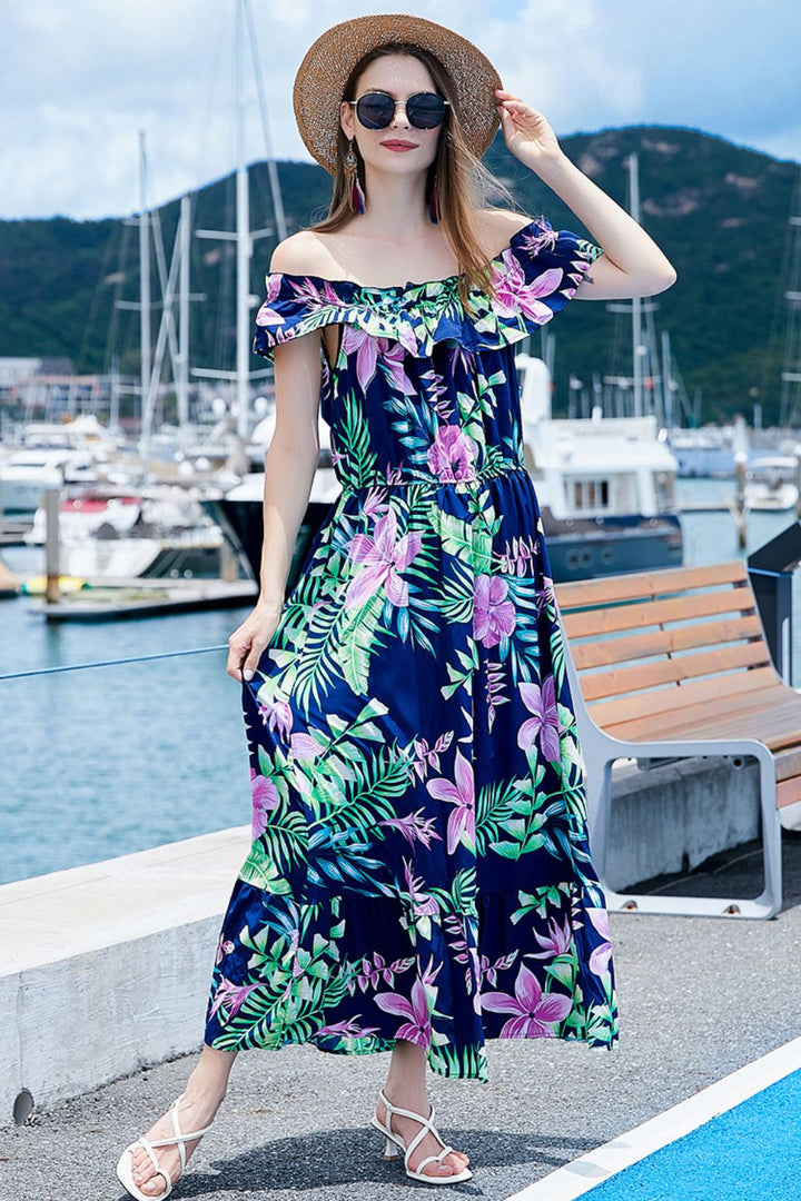 Stilla | Størrelse Rynket Off-Shoulder Flutter Ærme Maxi Kjole