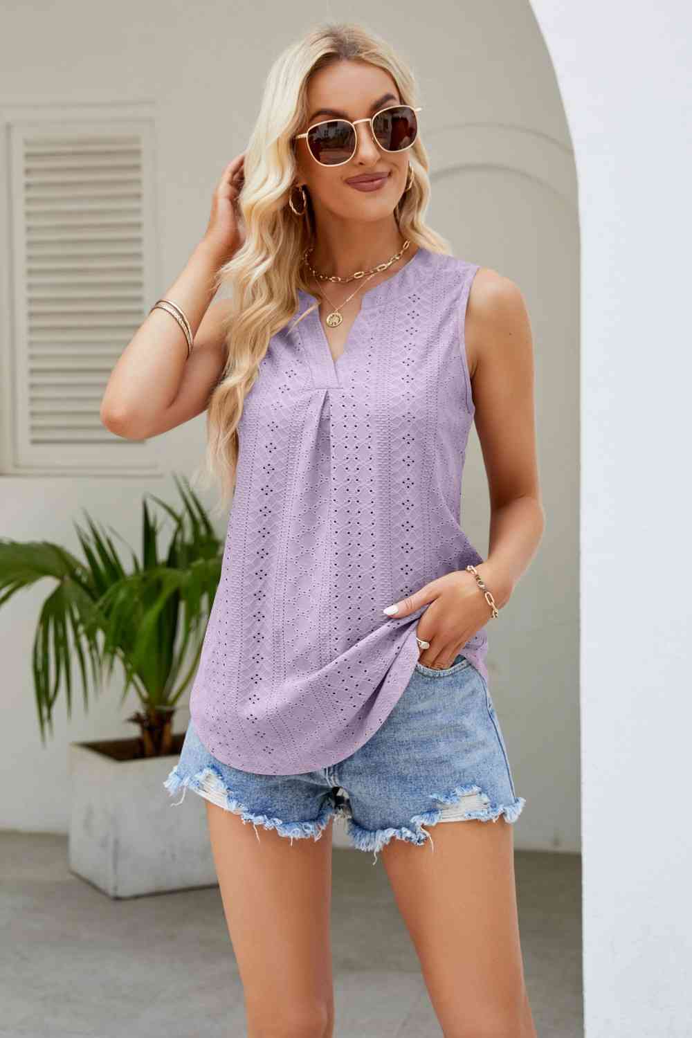 Stilla | Hals Kurvet Kant Eyelet Tank