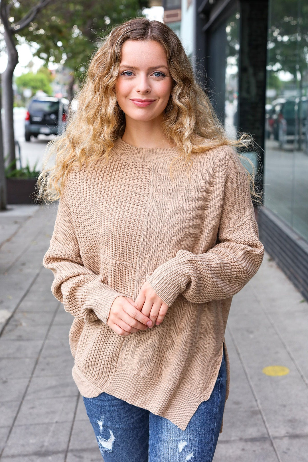 Stilla | Asymmetrisk Strikket Pullover Taupe Fra Autumn Vibes