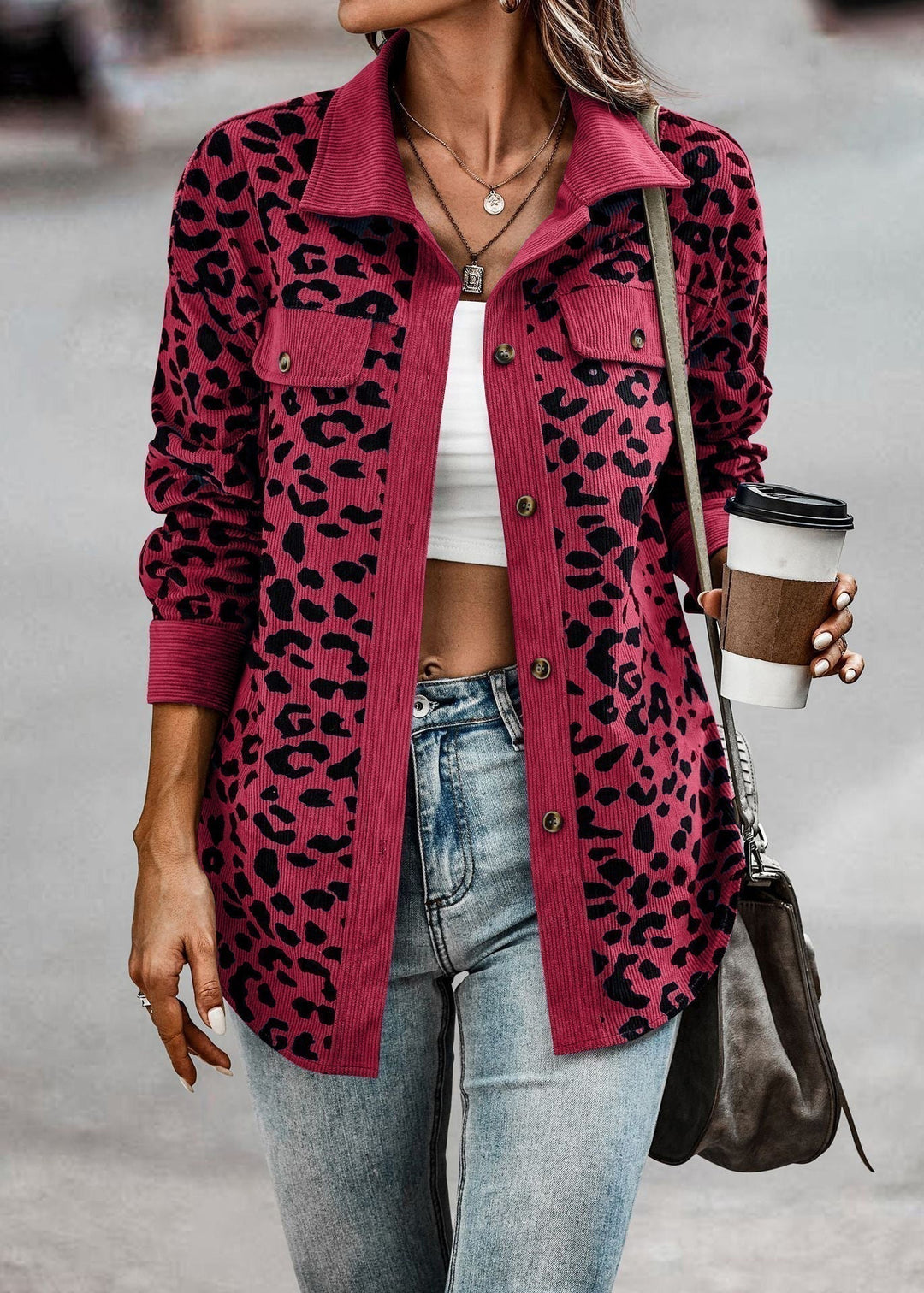 Stilla | Stilfuld Leopardjakke Med Moderne Snit