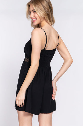 Stilla | Basic Talje Blonde Trim Cami Romper