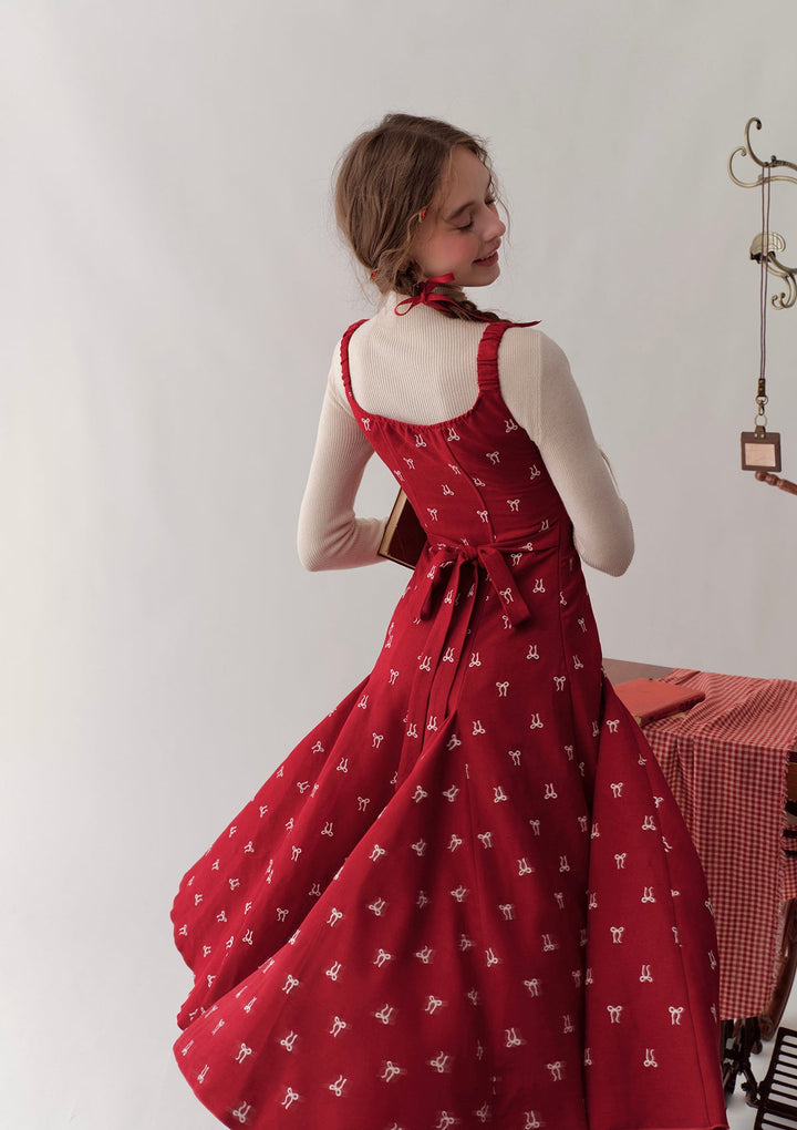 Stilla | Plus Strawberry Newspaper Kontor Kjole