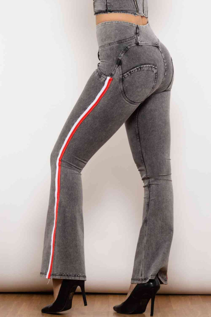 Stilla | Stribet Høj Talje Lynlås Lukning Jeans