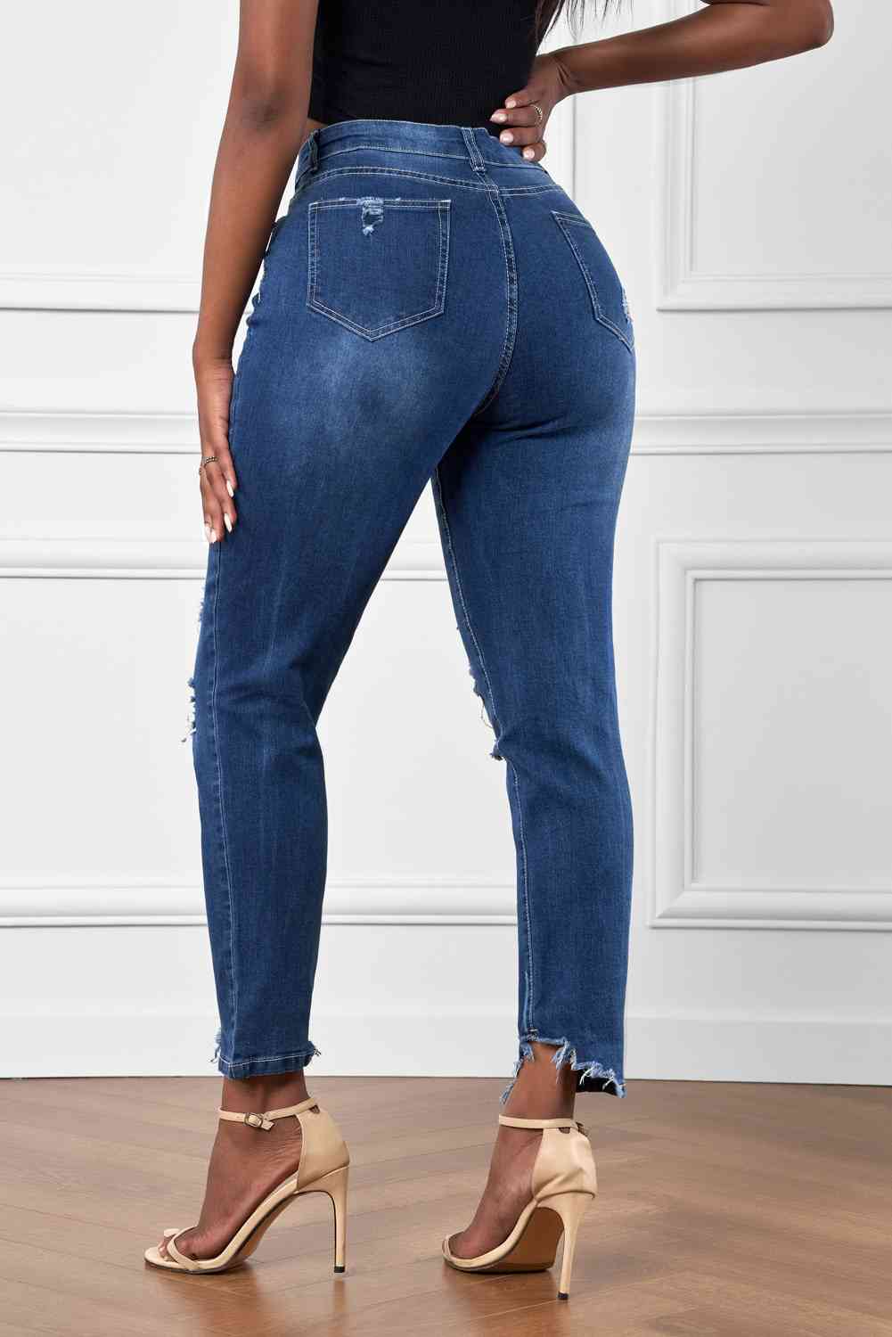 Stilla | Høj Talje Distressed Hem Detail Jeans