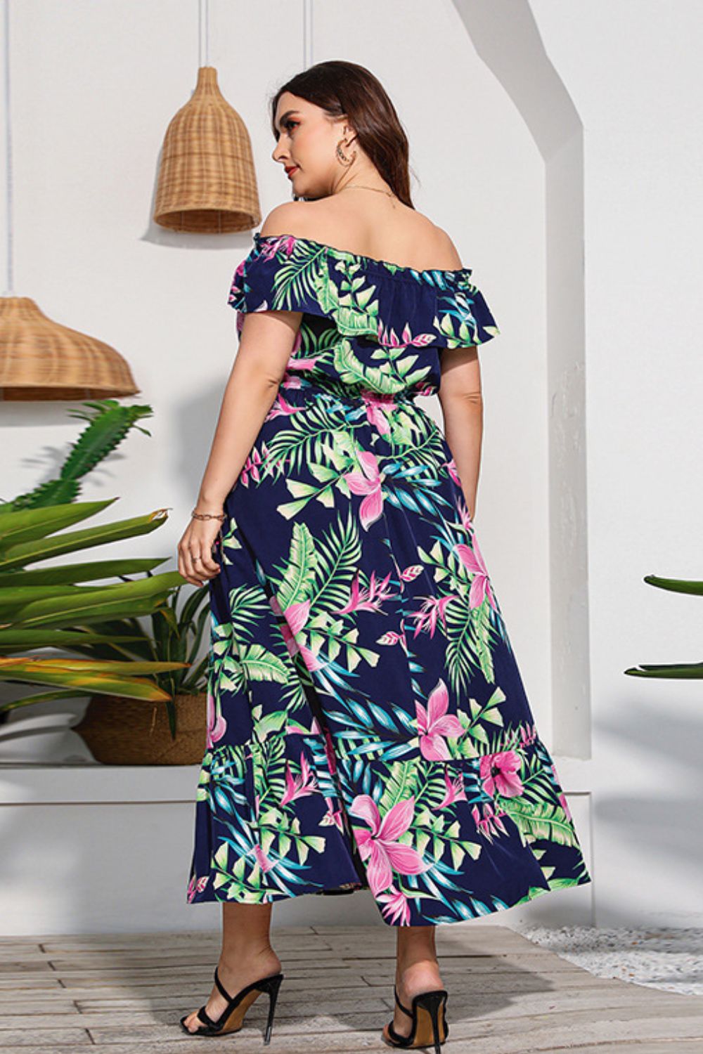 Stilla | Størrelse Floral Off-Shoulder Maxi Kjole