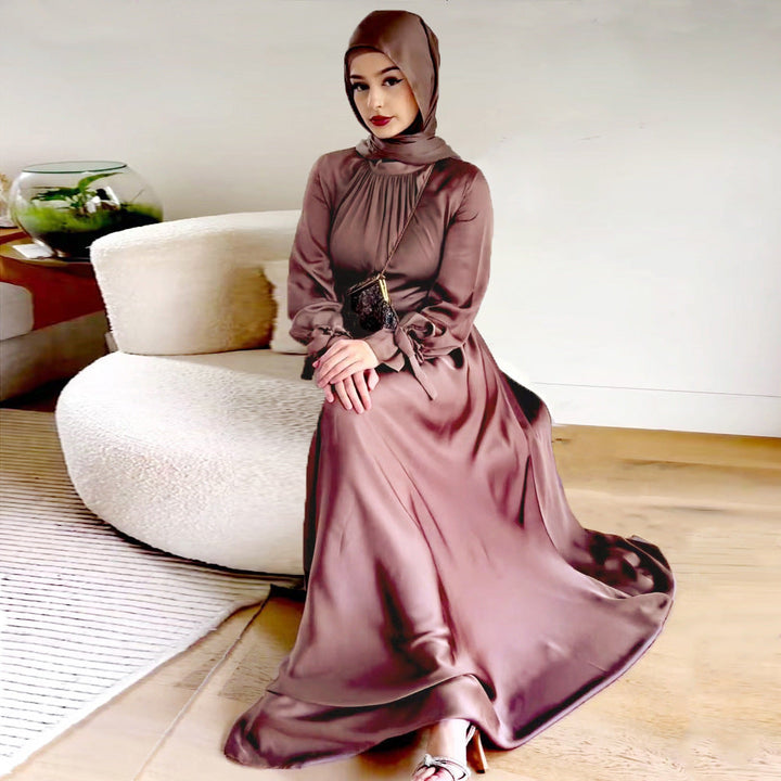 Skovae | Elegant Satin Bundet Kjole