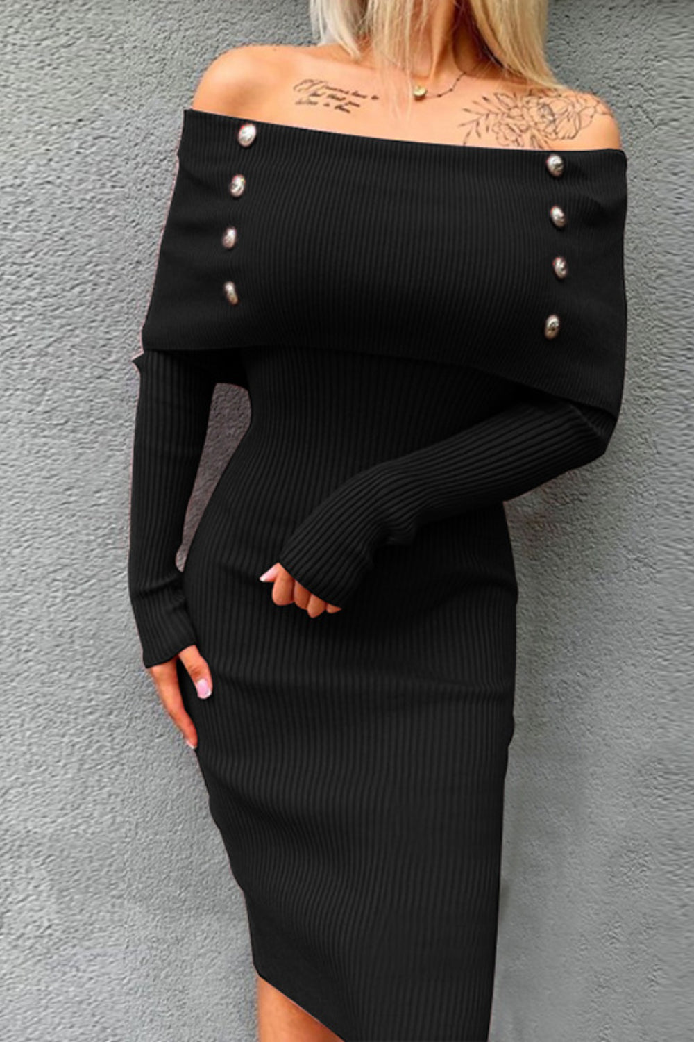 Stilla | Knap Off-shoulder Langærmet Kjole