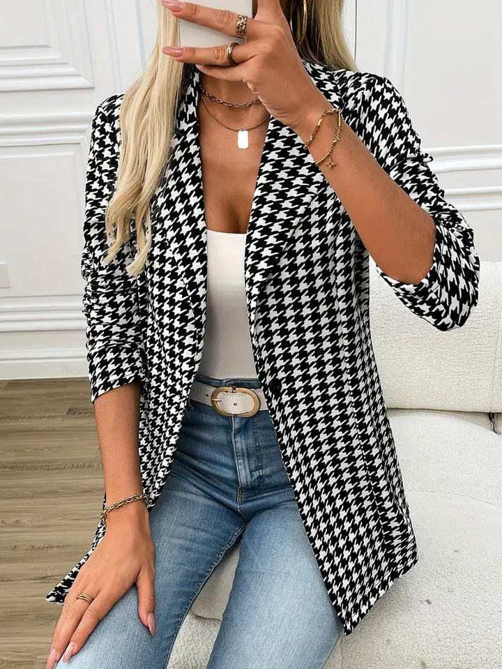 Stilla | K Klassisk og Elegant Kjole