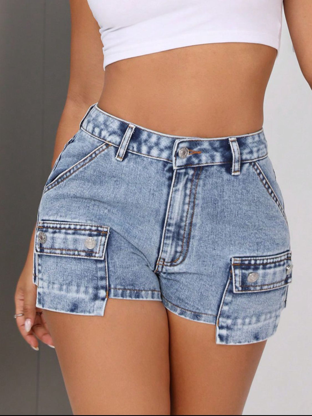 Stilla | Høj Talje Denim Shorts med Lommer