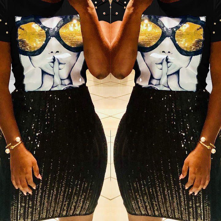 Dame Glamourøst T-Shirt med glimmermotiv og modiske detaljer Stilla
