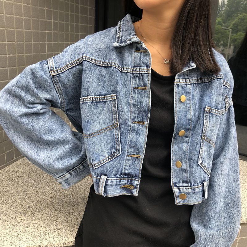 Dame trendy cropped denim jakke med praktiske lommer Stilla