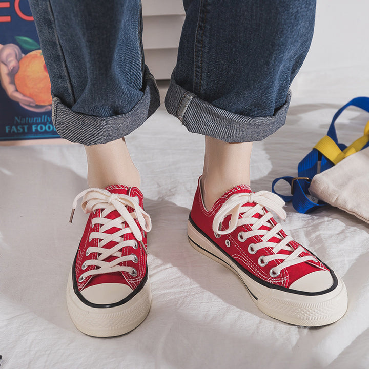 Dame fritids sneakers lavet af robust canvas med moderne design Stilla