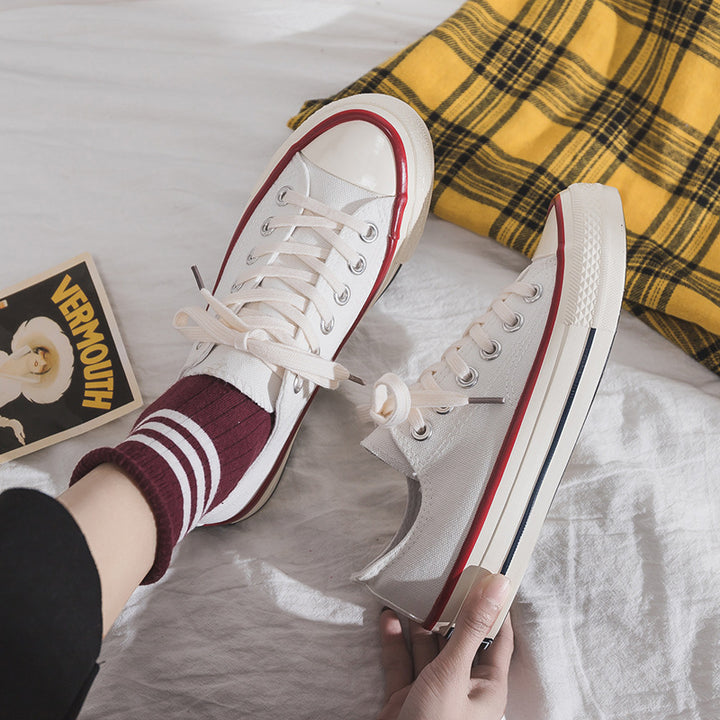 Dame fritids sneakers lavet af robust canvas med moderne design Stilla