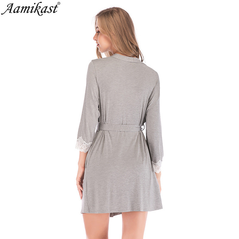 Dame Kimono-Robe med Spidserme Stilla