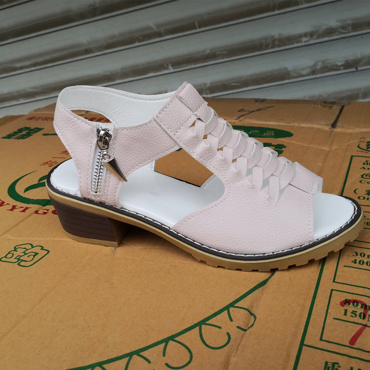 Dame luftige High-Top sandaler med justerbare stropper og moderne snit Stilla