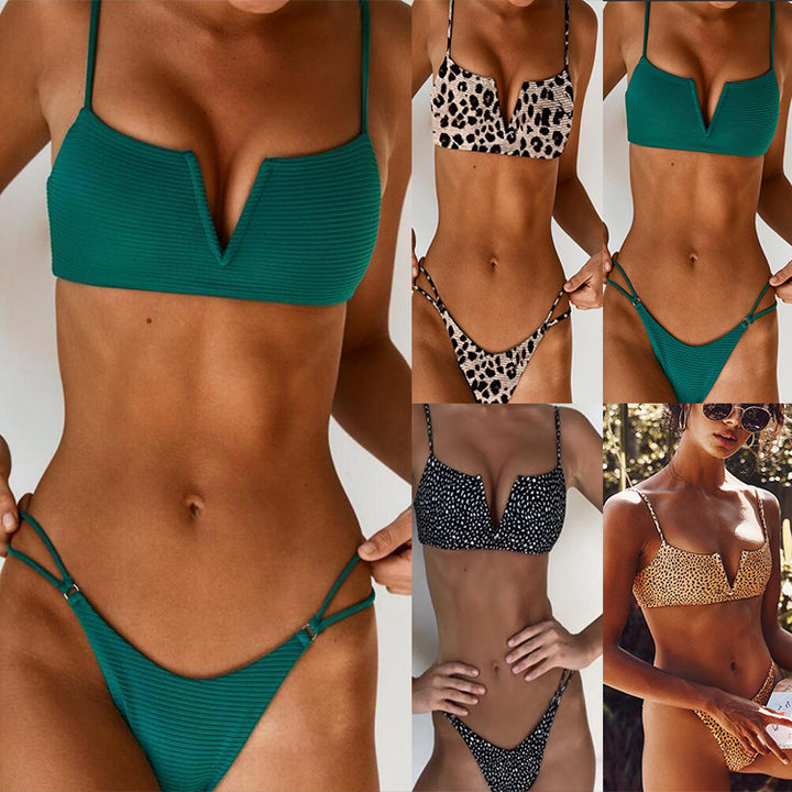 Dame højskåret bikini med raffineret ribdesign Skovae