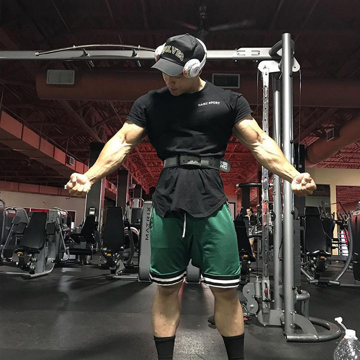 Herrer Sportslige Basketball-Shorts med åndbart netdesign og sidelommer med lynlås Stilla