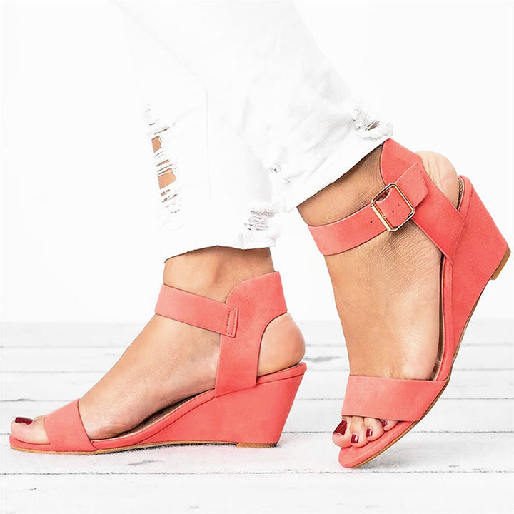 Kvinder Wedge-sandaler med justerbar rem og elegance spænde Stilla
