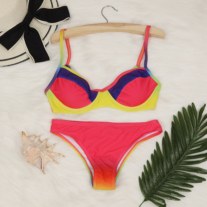 Dame bikini-sæt med innovativt design og trendy farveforløb Stilla