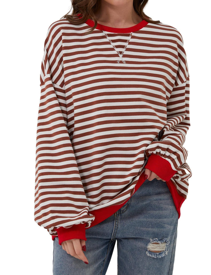 Stilla | Elegant, Løs Damebluse med Striber