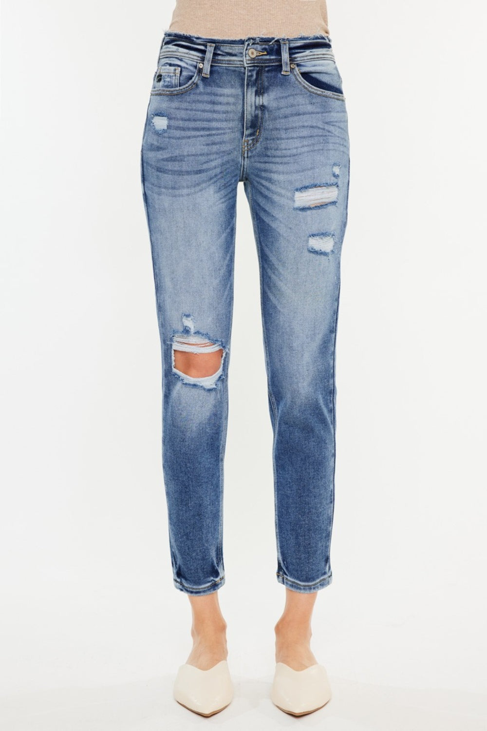 Stilla | High Rise Distressed Mom Jeans