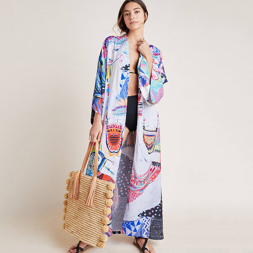 Dame lang strandkimono med farverige mønstre Stilla