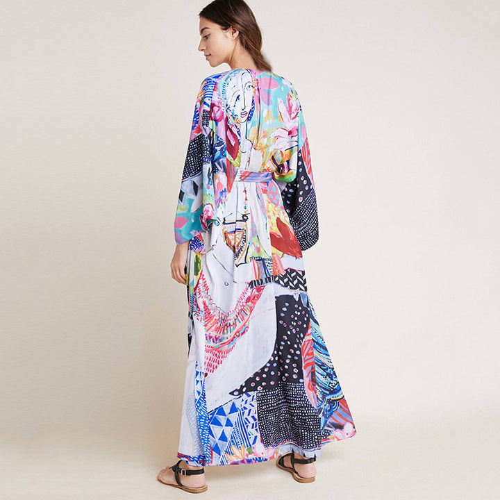 Dame lang strandkimono med farverige mønstre Stilla