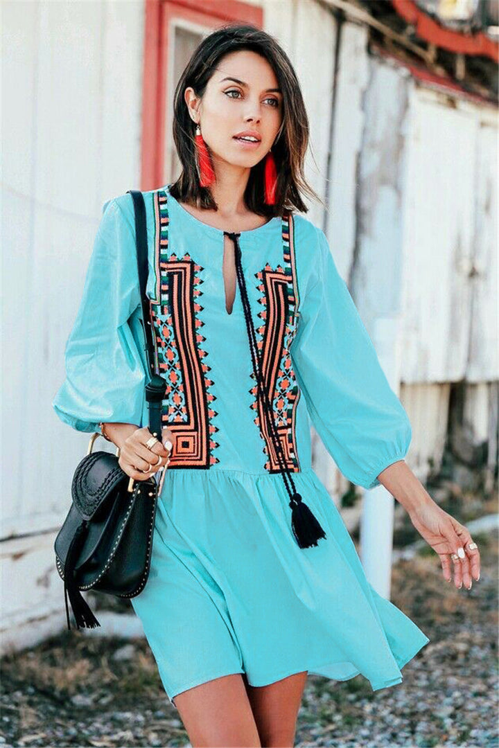 Dame Boho-inspireret sommerkjole med kunstnerisk broderi Stilla
