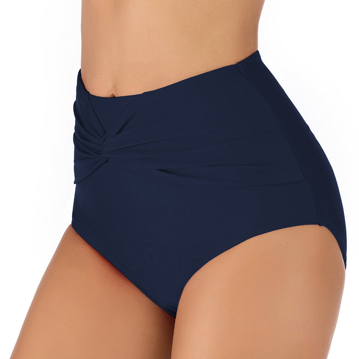 Dame højtaljede badeshorts med praktisk knude detaljer og figursyet snit Stilla