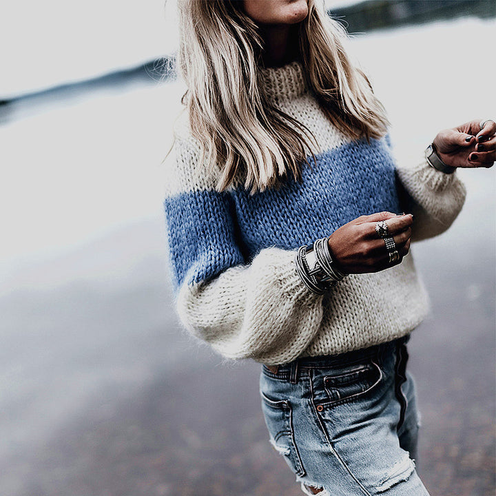 Dame komfortabel strikpullover med moderne hulmønster Stilla