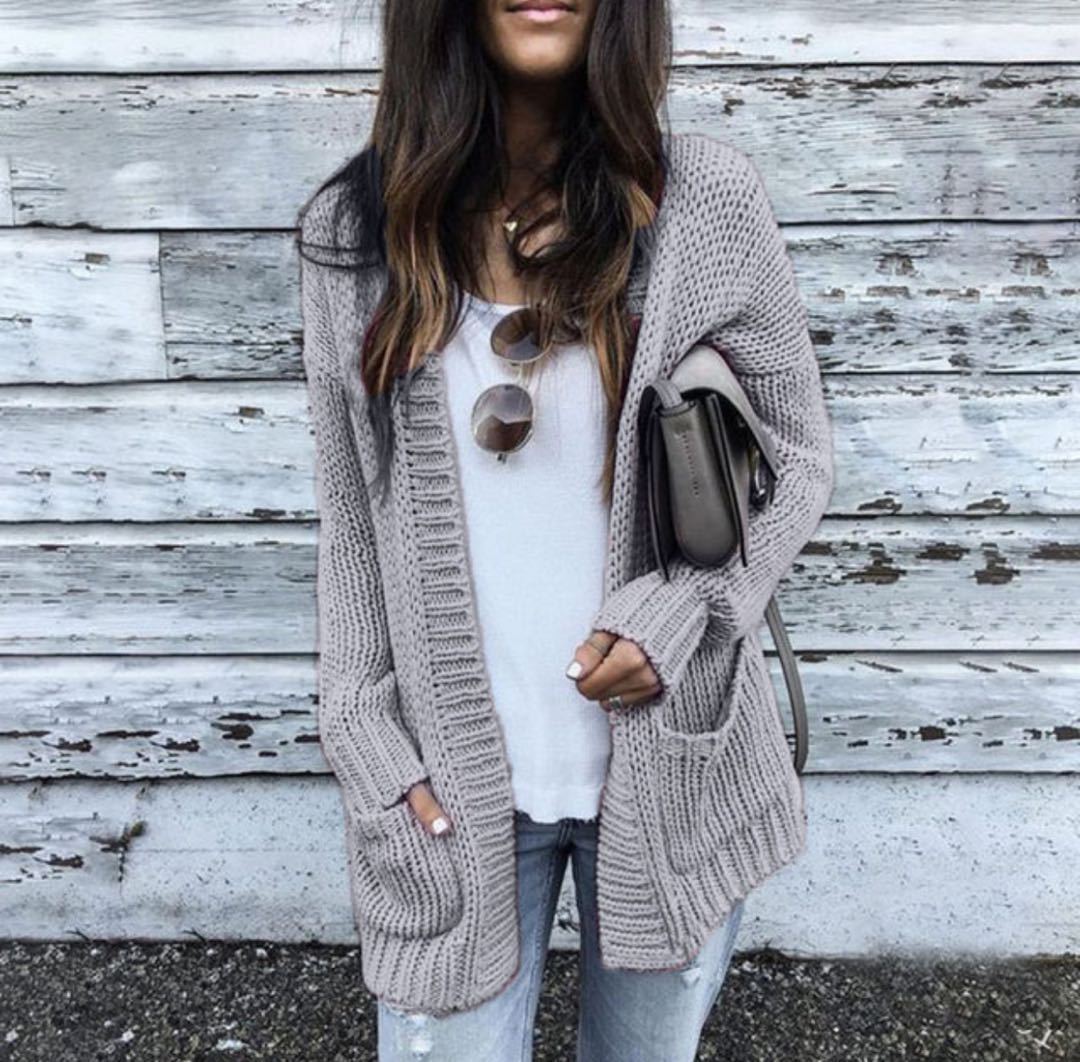 Kvinders chunky strik cardigan med dybe lommer og stilfuld snit Stilla