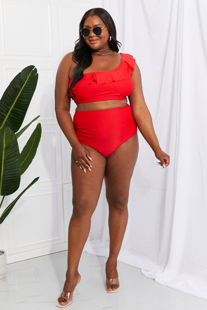Stilla | West Swim Seaside Romance Ruffle One-shoulder Bikini I Rød