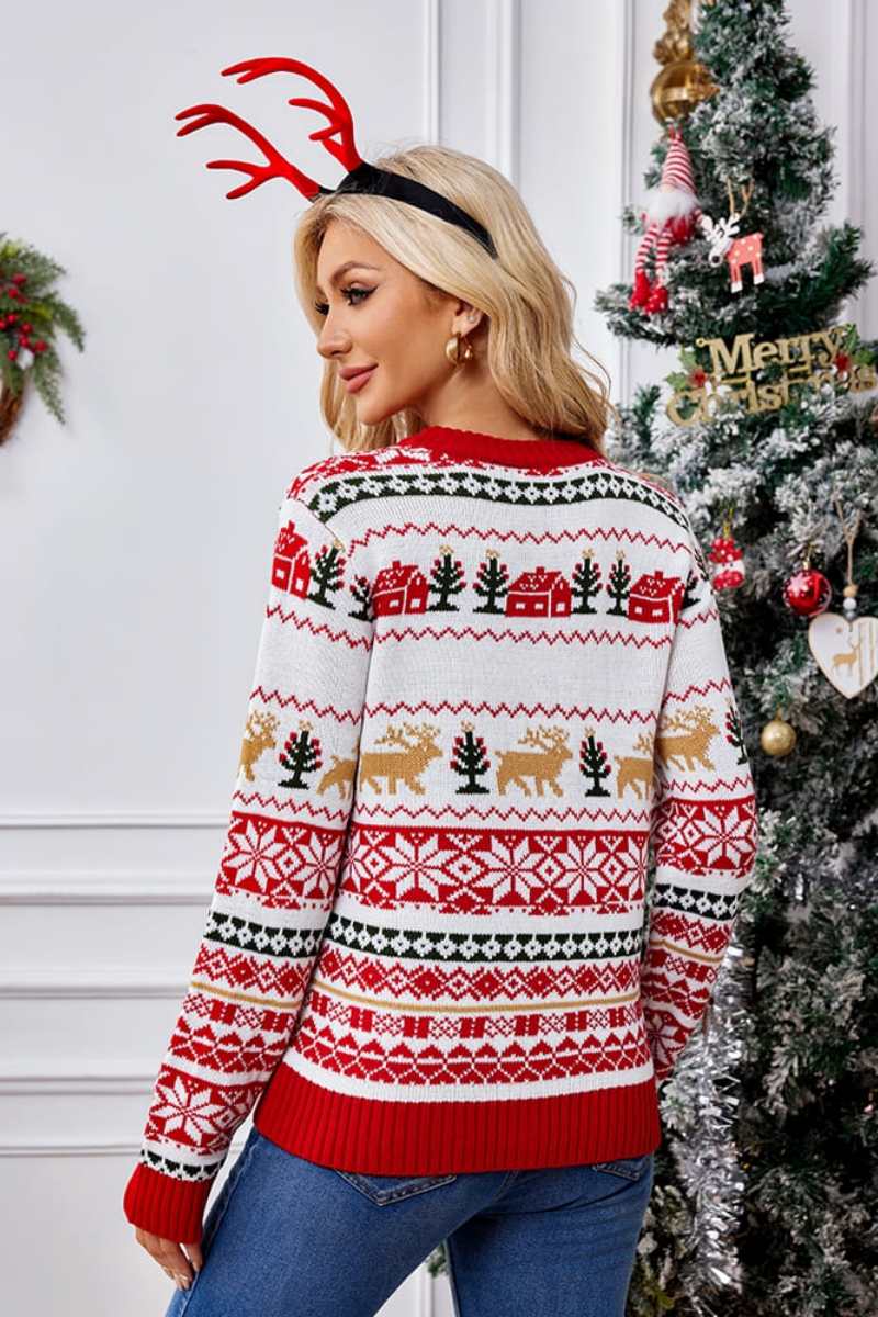 Stilla | Juleagtig rundhalset broderet strikbluse