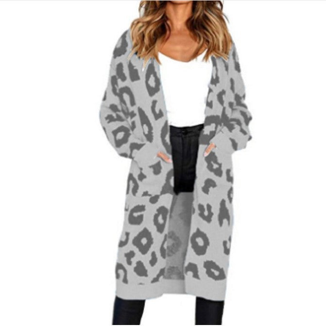 Kvinders chunky strik cardigan med dyreprint og praktiske lommer Stilla