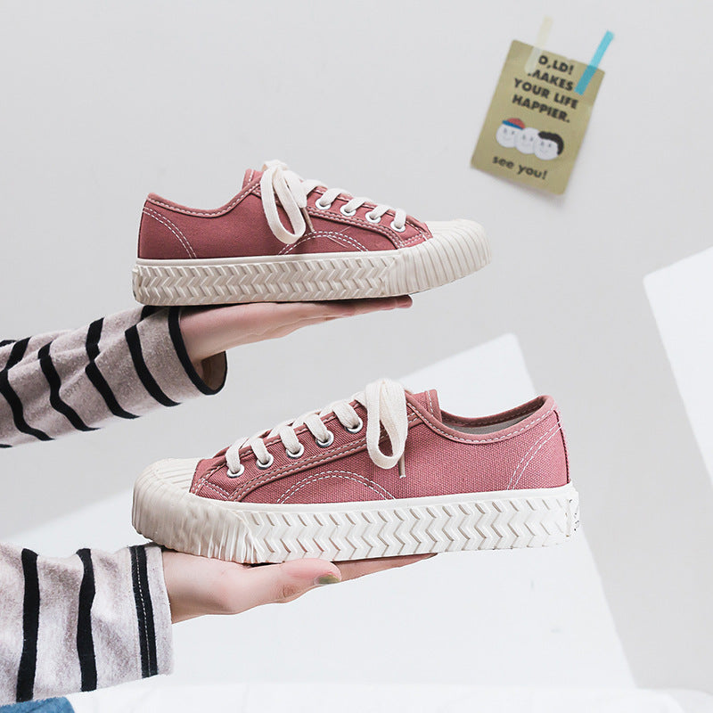 Dame casual sneakers med struktureret gummisål og åndbart overmateriale Stilla