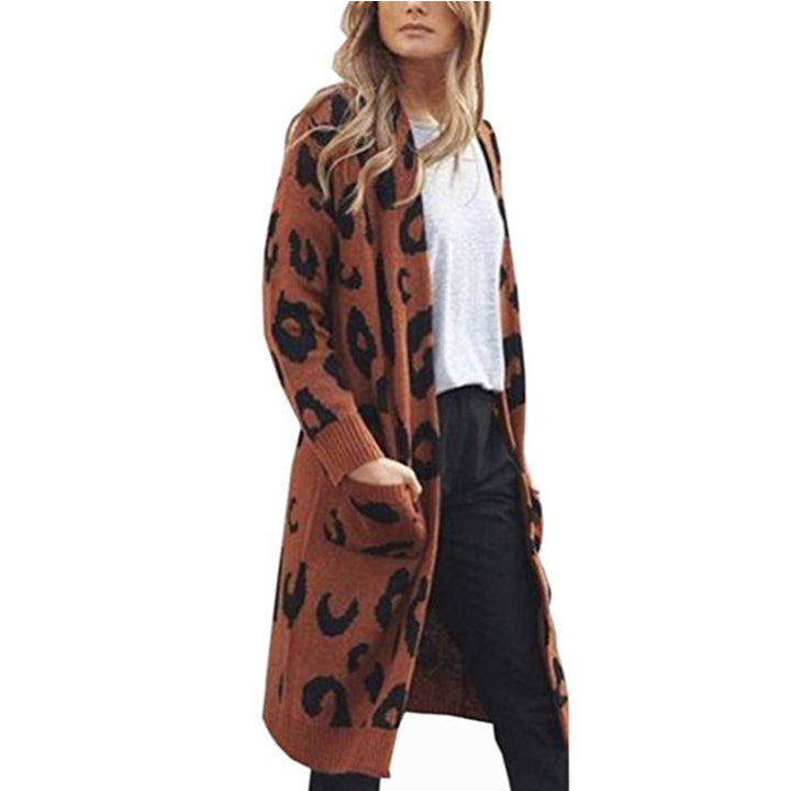 Kvinders chunky strik cardigan med dyreprint og praktiske lommer Stilla