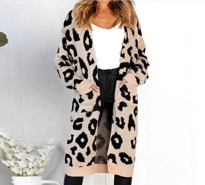 Kvinders chunky strik cardigan med dyreprint og praktiske lommer Stilla